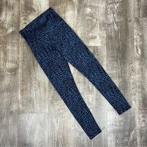 Echt Blue Printed Booty Scrunch Leggings